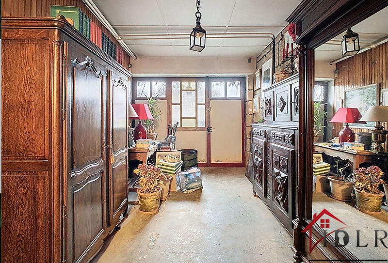 Maison - 213 m² - 6 pièces