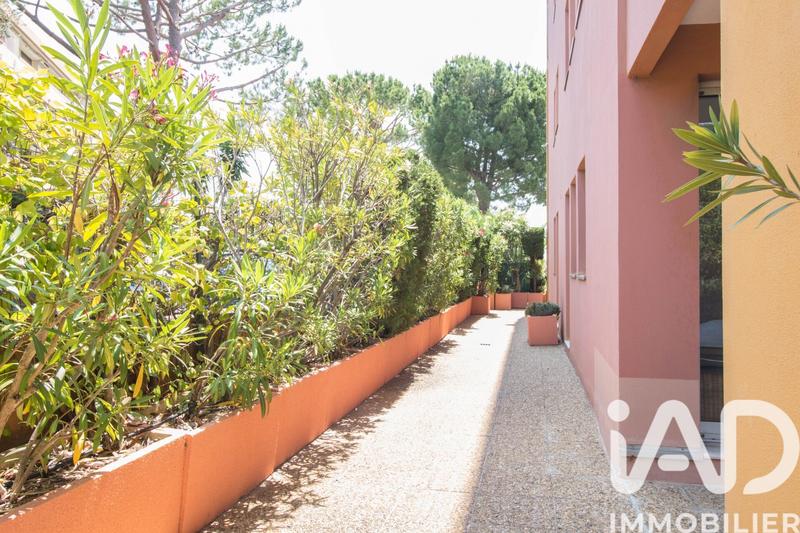 Appartement - 90 m² - 4 pièces