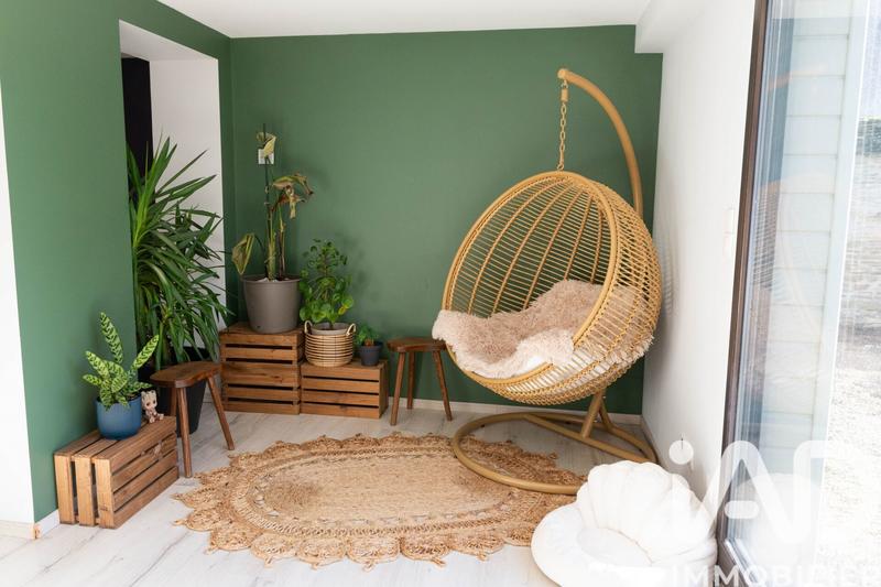 Maison - 174 m² - 7 pièces