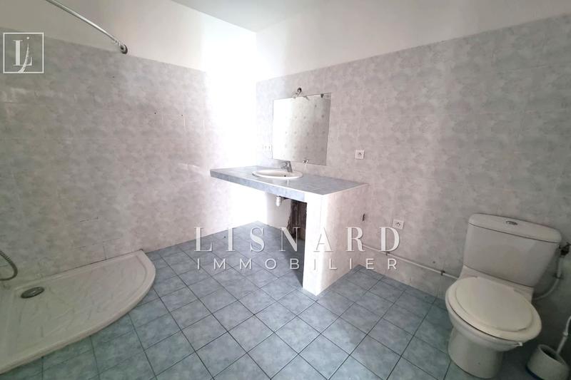 Appartement - 102 m² - 4 pièces