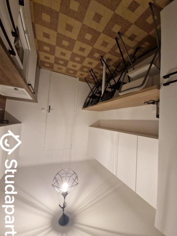 Chambre - 10 m² - 1 pièce