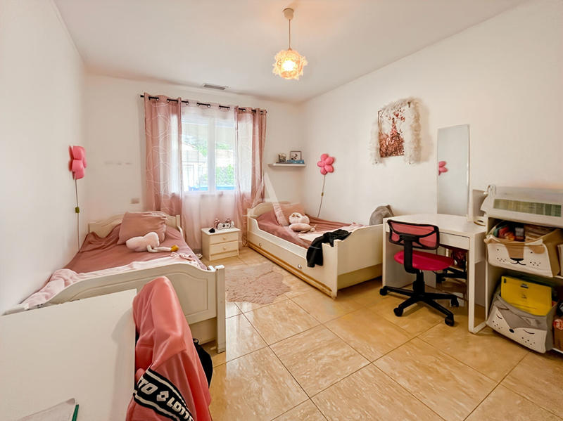 Maison - 165 m² - 5 pièces