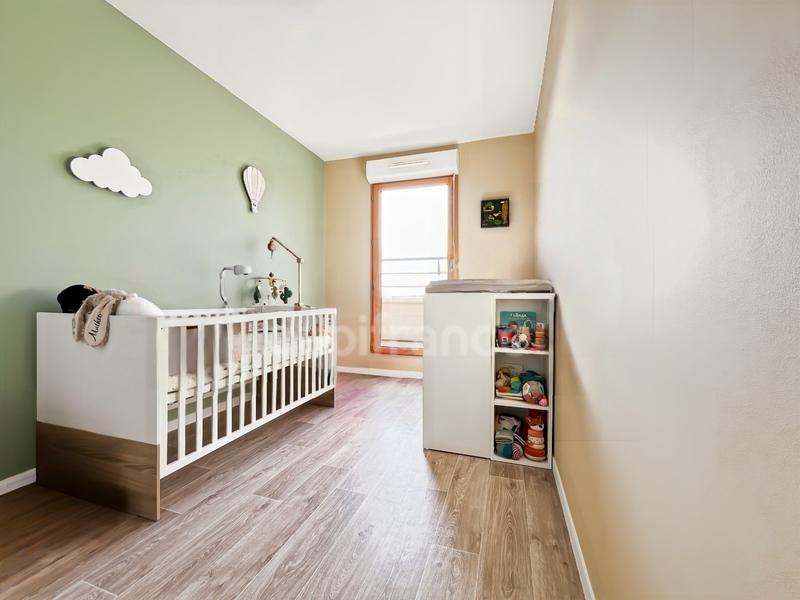 Appartement ancien - 74 m² - 4 pièces