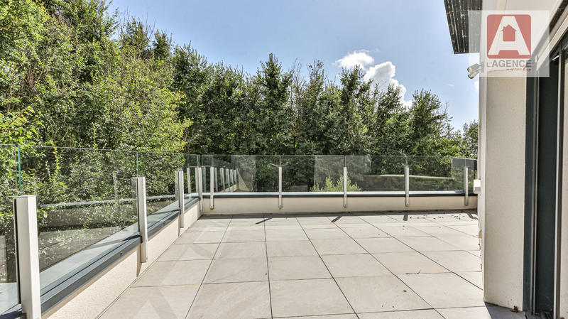 Maison - 187 m² - 5 pièces