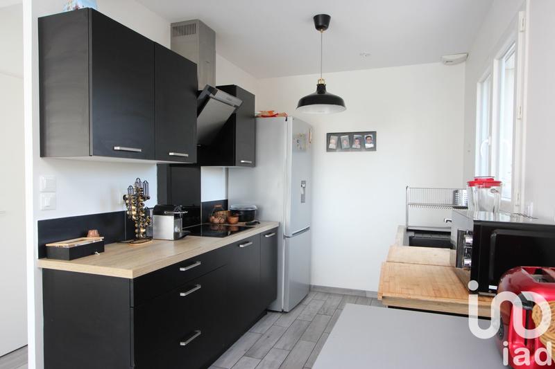 Maison - 95 m² - 5 pièces