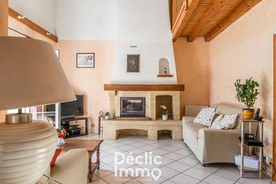 Maison - 171 m² - 6 pièces