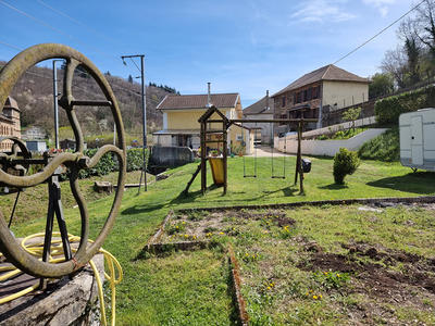 Maison - 84 m² - 4 pièces