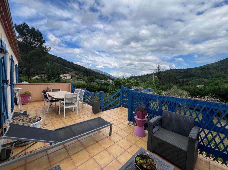 Maison - 176 m² - 6 pièces