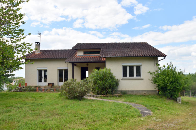 Maison - 140 m² - 4 pièces