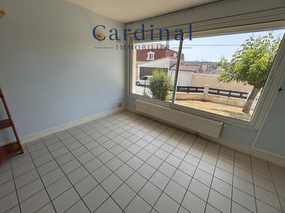 Maison - 90 m² - 5 pièces