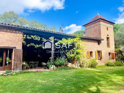 Maison de maîtres - 280 m² - 8 pièces