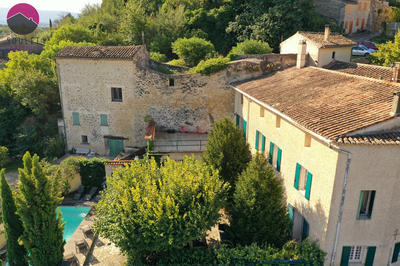 Bastide - 205 m² - 8 pièces