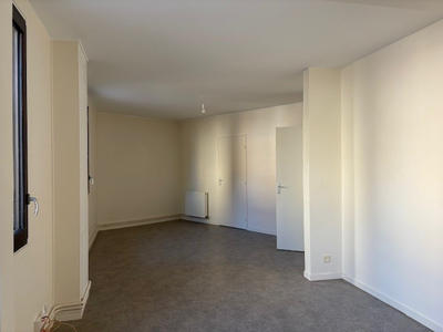 Appartement - 76 m² - 4 pièces