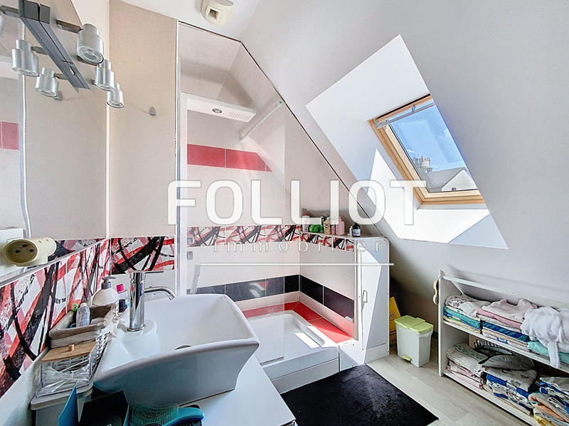 Maison - 86 m² - 5 pièces