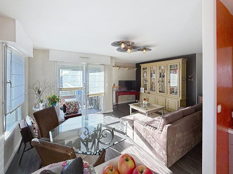 Appartement - 81 m² - 4 pièces