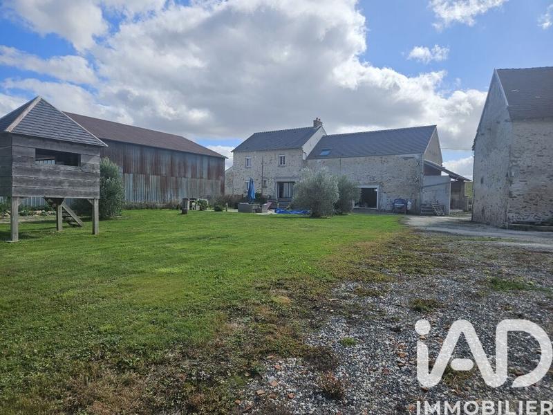 Maison - 232 m² - 7 pièces