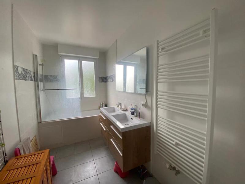 Maison - 147 m² - 6 pièces