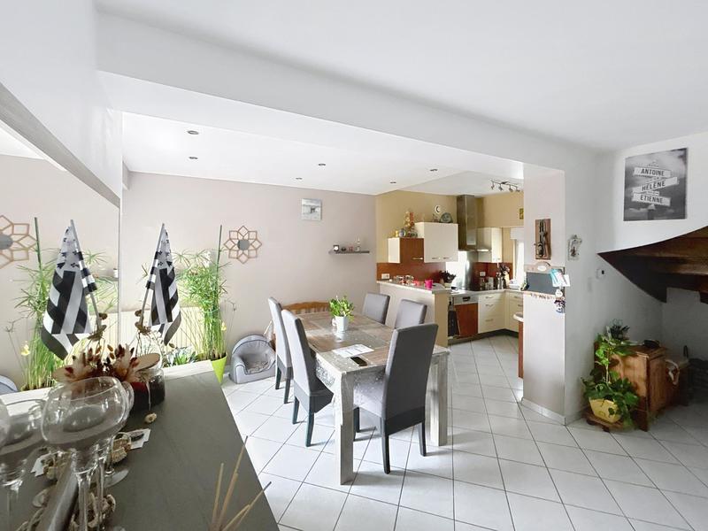 Maison - 150 m² - 6 pièces