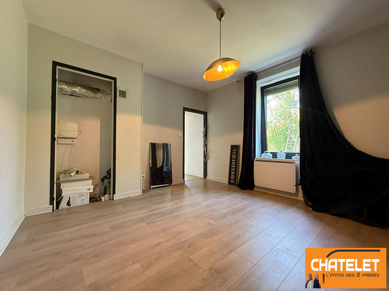 Maison - 151 m² - 7 pièces