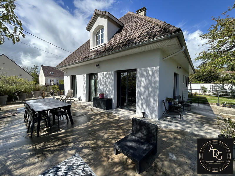 Maison - 160 m² - 7 pièces