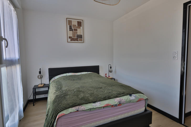 Appartement - 95 m² - 4 pièces