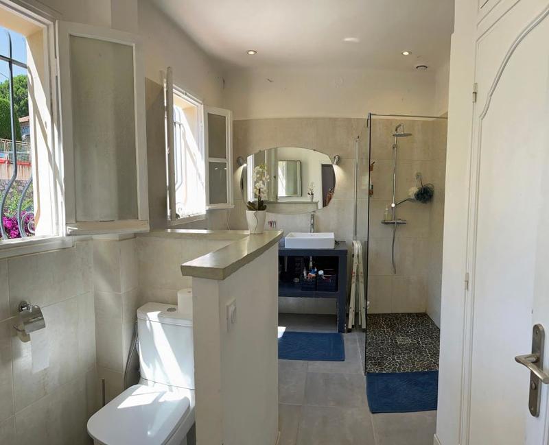 Villa - 170 m² - 6 pièces