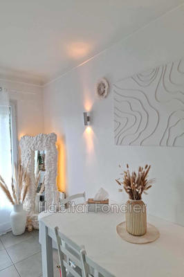 Appartement - 82 m² - 4 pièces