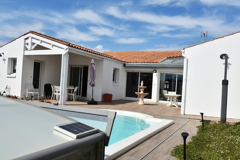 Villa - 180 m² - 7 pièces