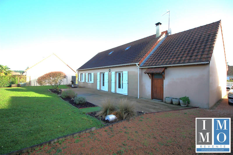 Maison - 143 m² - 6 pièces