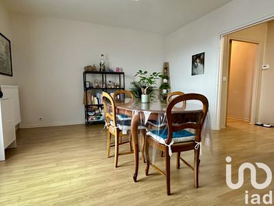 Appartement - 83 m² - 4 pièces