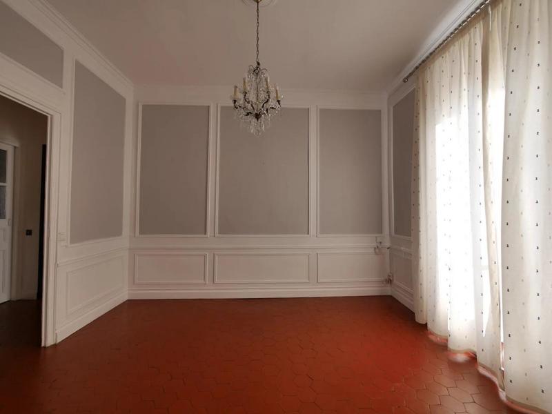 Appartement - 90 m² - 3 pièces