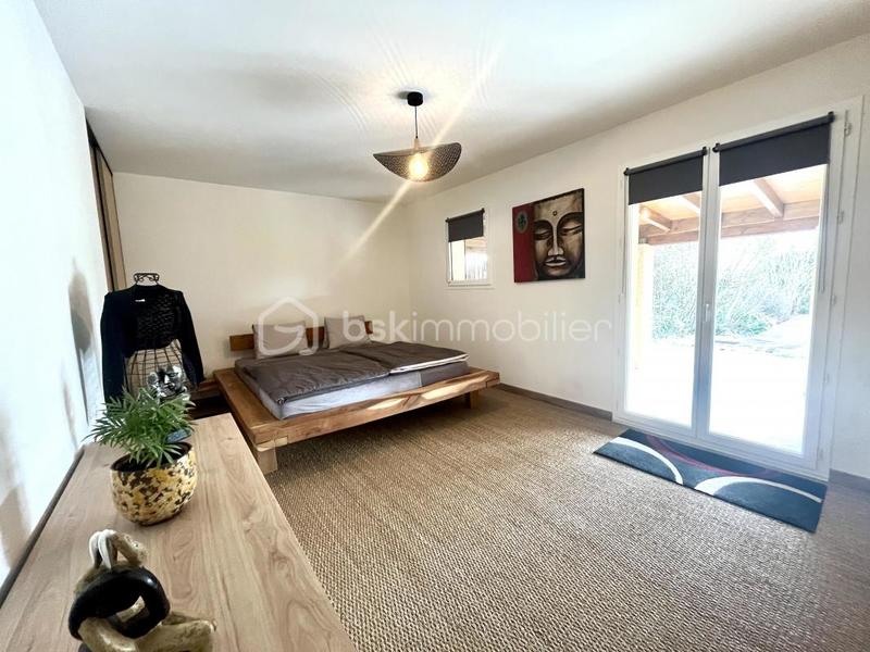 Maison - 185 m² - 6 pièces