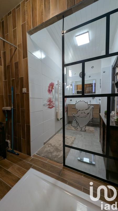 Maison de village - 87 m² - 4 pièces