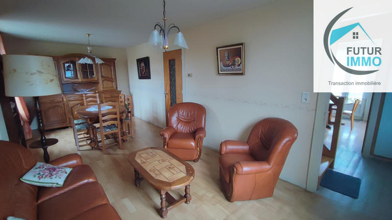 Maison - 104 m² - 5 pièces