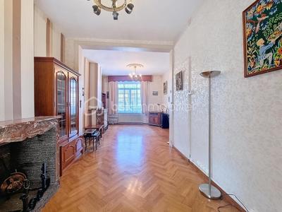 Maison - 178 m² - 8 pièces