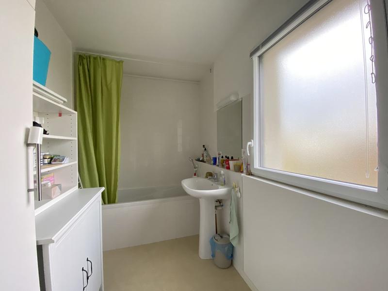 Appartement - 65 m² - 4 pièces