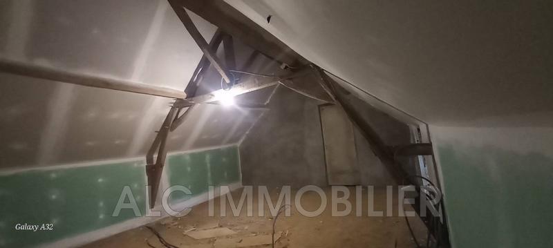 Maison - 142 m² - 7 pièces