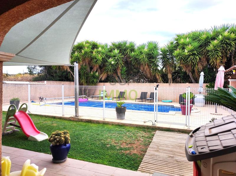 Maison - 130 m² - 4 pièces