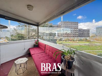 Appartement - 85 m² - 4 pièces