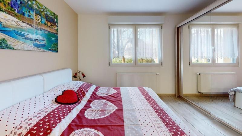 Maison - 251 m² - 6 pièces