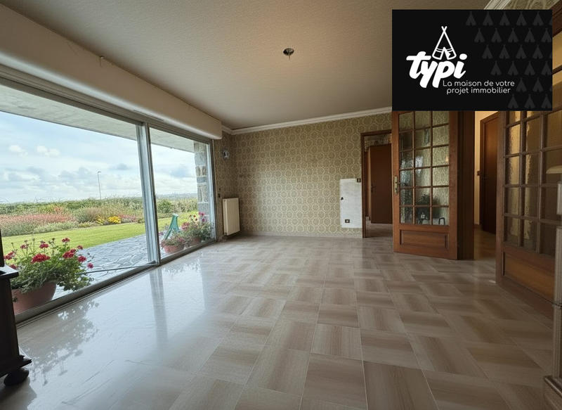 Maison - 220 m² - 10 pièces