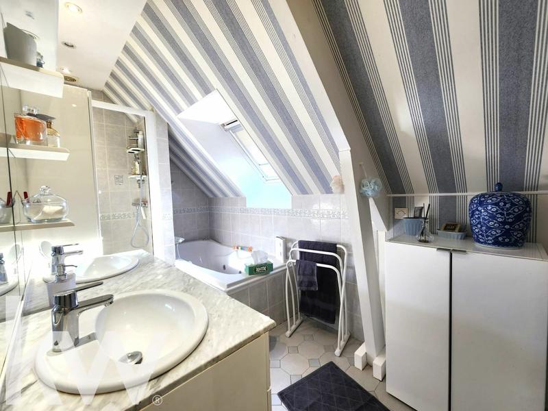 Maison - 113 m² - 5 pièces