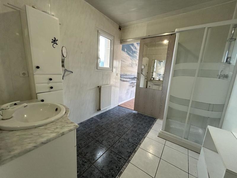 Maison - 147 m² - 6 pièces