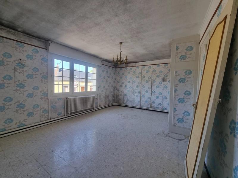 Maison - 145 m² - 6 pièces