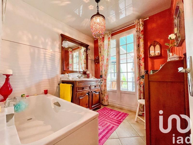 Maison - 157 m² - 4 pièces