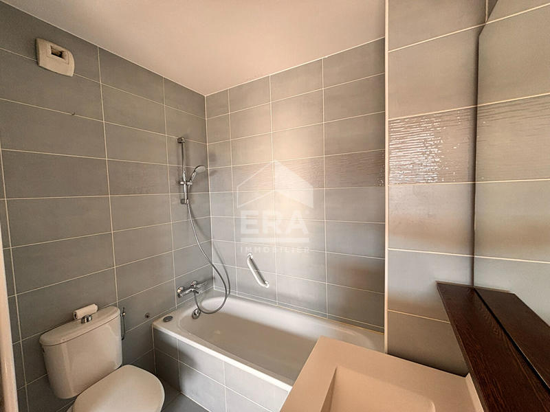 Appartement - 98 m² - 4 pièces