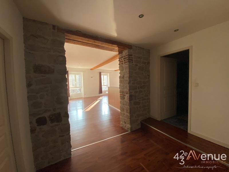 Appartement - 107 m² - 5 pièces