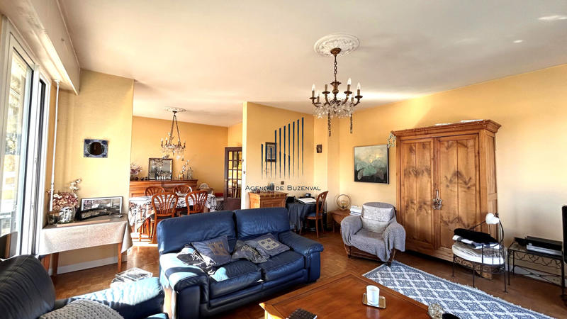 Appartement - 111 m² - 5 pièces