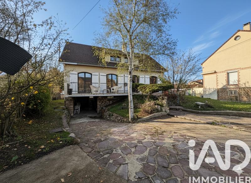 Maison - 160 m² - 6 pièces