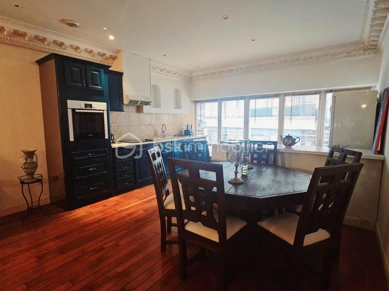 Appartement - 89 m² - 4 pièces